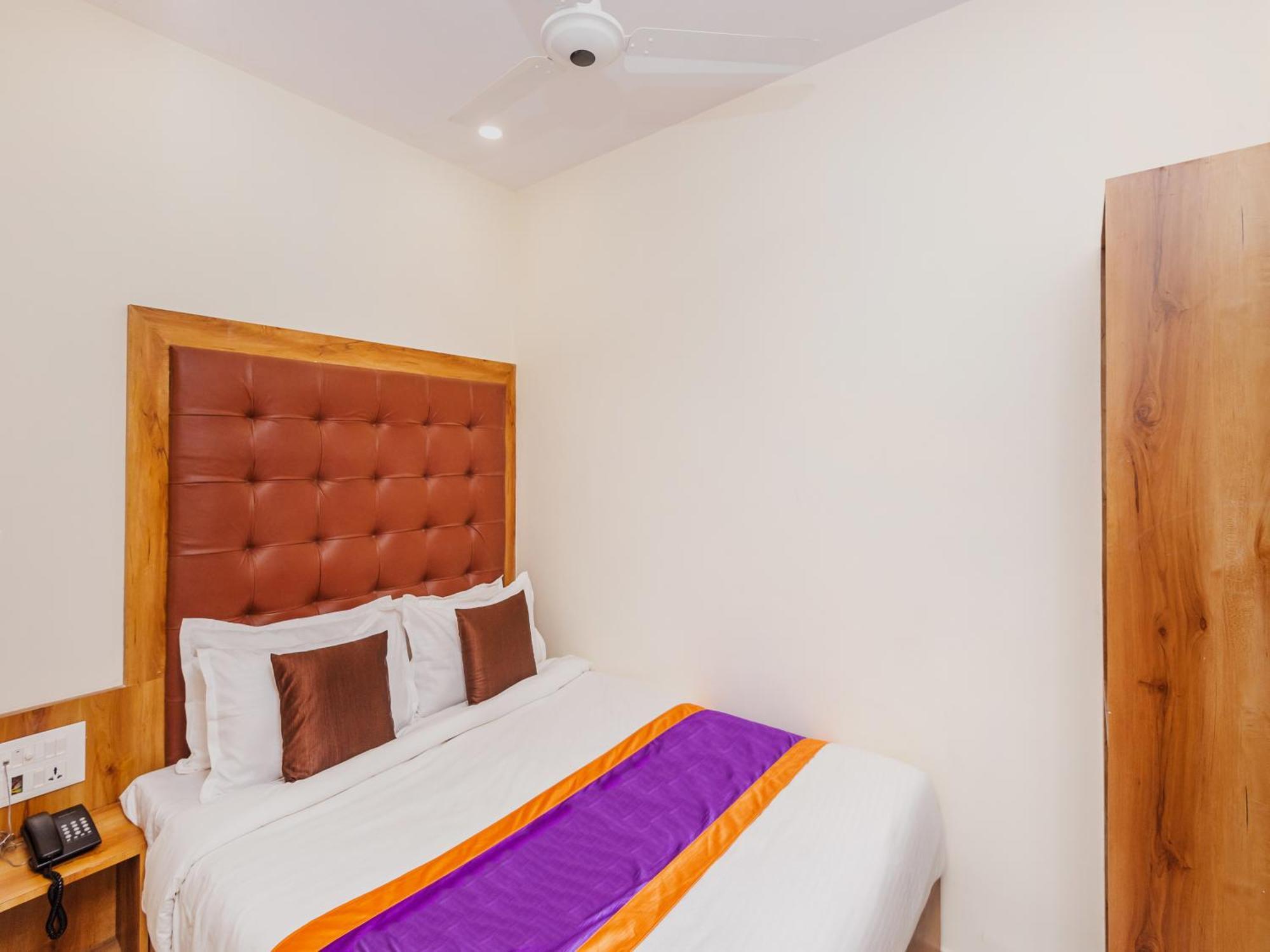Hotel Era Βομβάη Εξωτερικό φωτογραφία